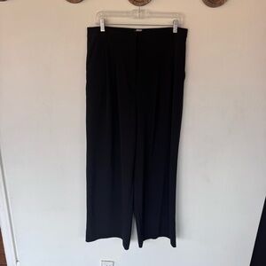 H&M Black pleated high rise dress Pants size 12